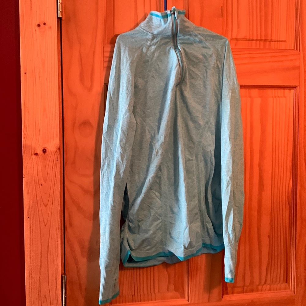 Athleta base layer. Aqua